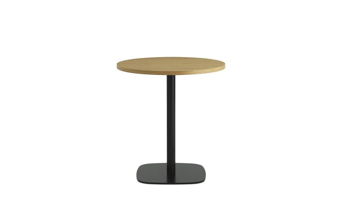 Form Café Table H74,5 Ø70 cm Eiche