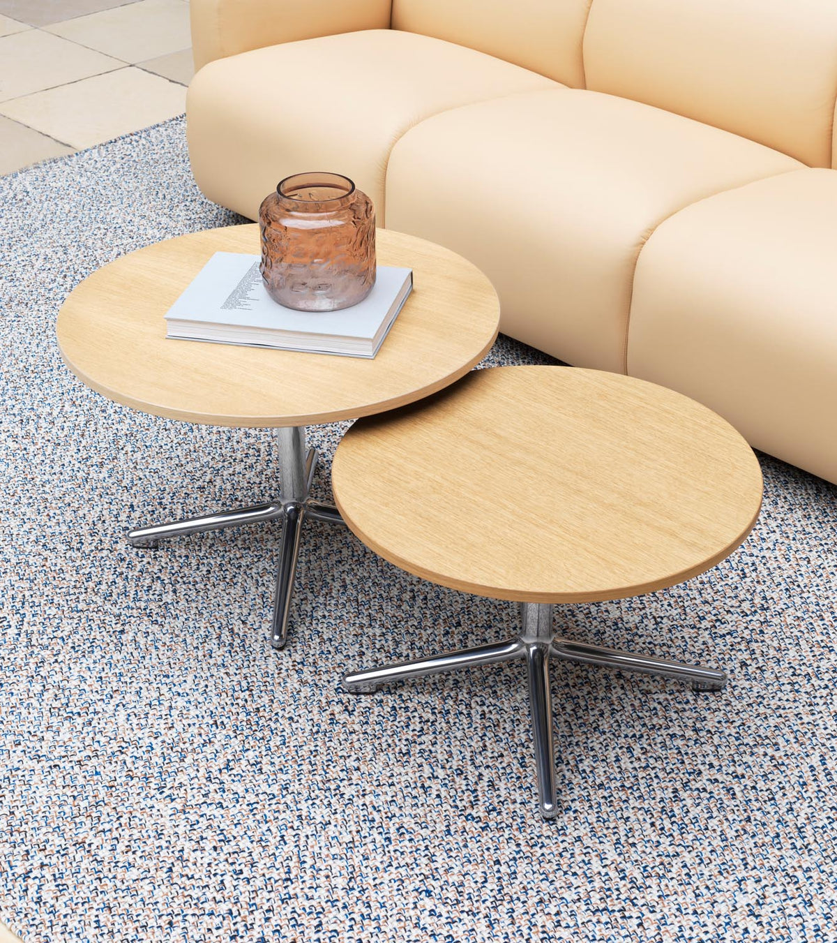 Lunar Couchtisch Ø: 70 cm in  präsentiert im Onlineshop von KAQTU Design AG. Couchtisch ist von Normann Copenhagen