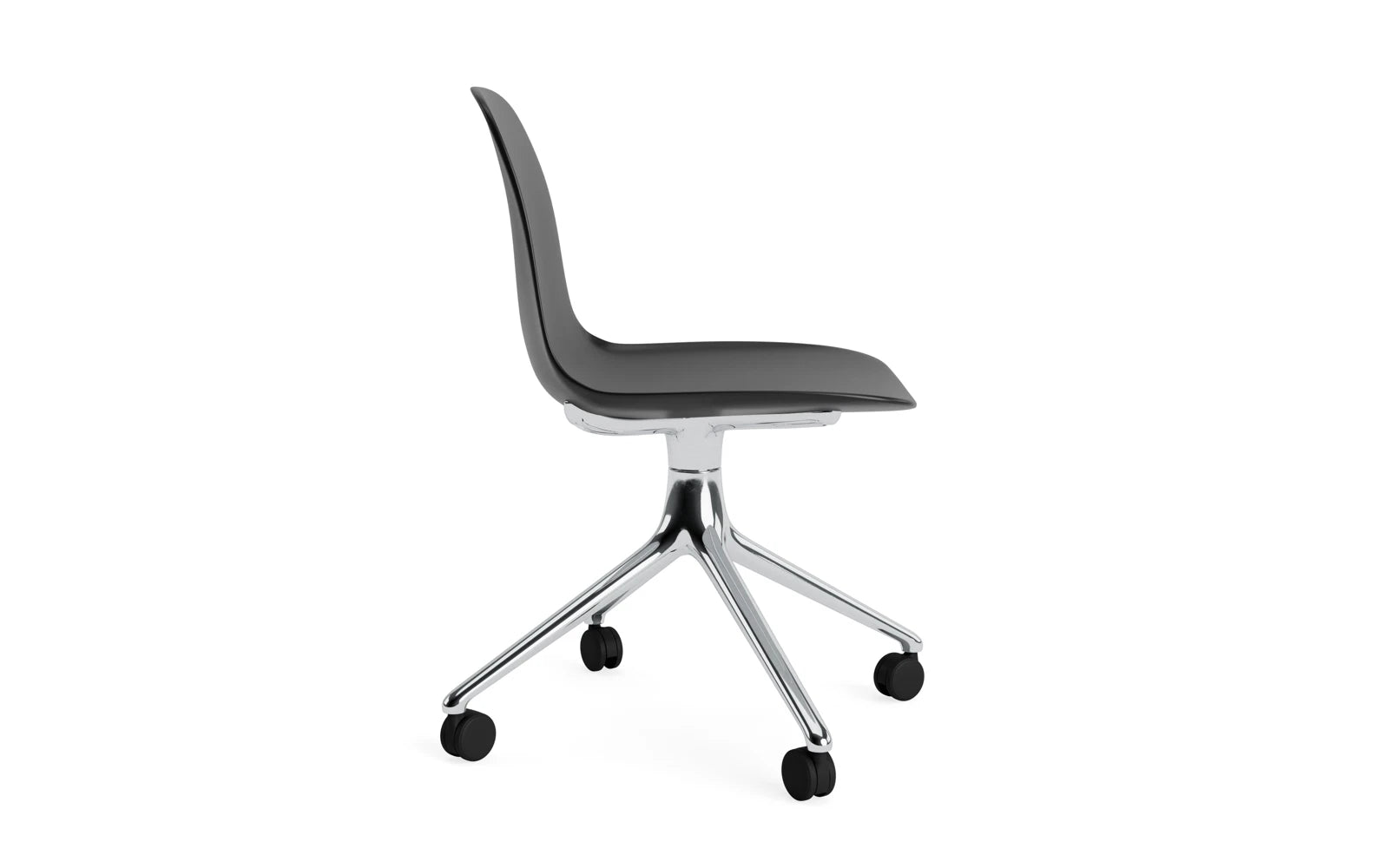 Form Drehstuhl 4W Aluminium/schwarz in  präsentiert im Onlineshop von KAQTU Design AG. Drehstuhl ist von Normann Copenhagen