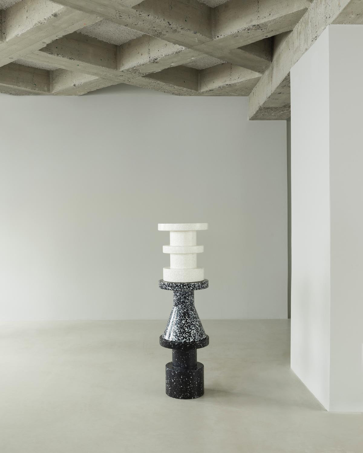 Bit Hocker Cone in  präsentiert im Onlineshop von KAQTU Design AG. Hocker ist von Normann Copenhagen