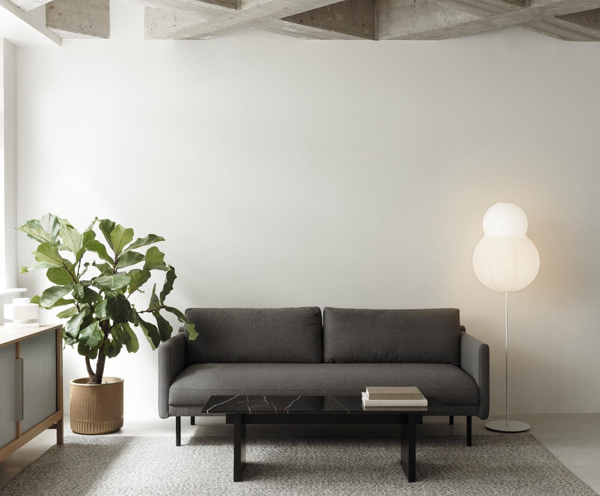 Puff Stehlampe Bubble Weiss in  präsentiert im Onlineshop von KAQTU Design AG. Stehleuchte ist von Normann Copenhagen