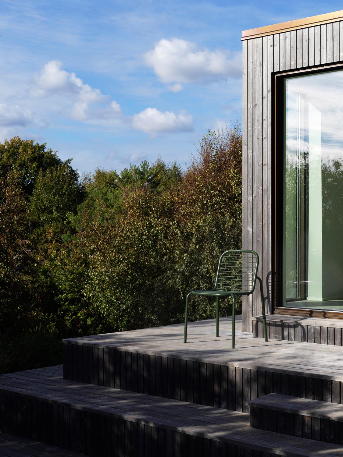 Vig Stuhl in  präsentiert im Onlineshop von KAQTU Design AG. Gartenstuhl ist von Normann Copenhagen