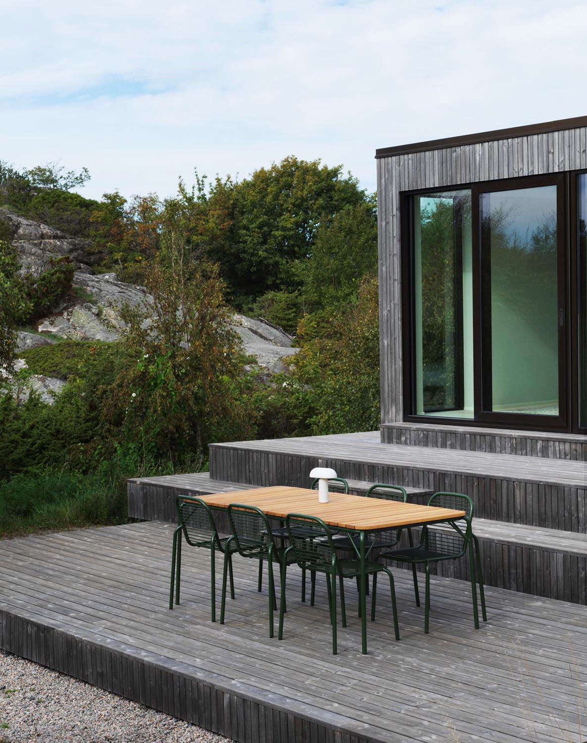 Vig Robinia Tisch in  präsentiert im Onlineshop von KAQTU Design AG. Gartentisch ist von Normann Copenhagen
