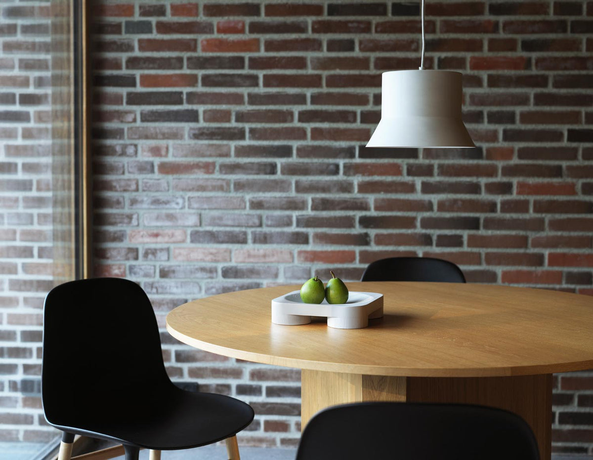 Blue Tisch in  präsentiert im Onlineshop von KAQTU Design AG. Esstisch ist von Normann Copenhagen