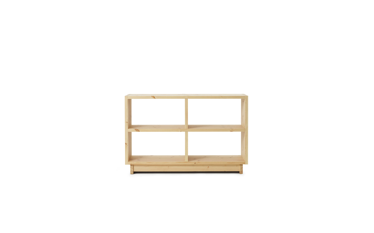 Fyr Bücherregal in  präsentiert im Onlineshop von KAQTU Design AG. Bücherregal ist von Normann Copenhagen