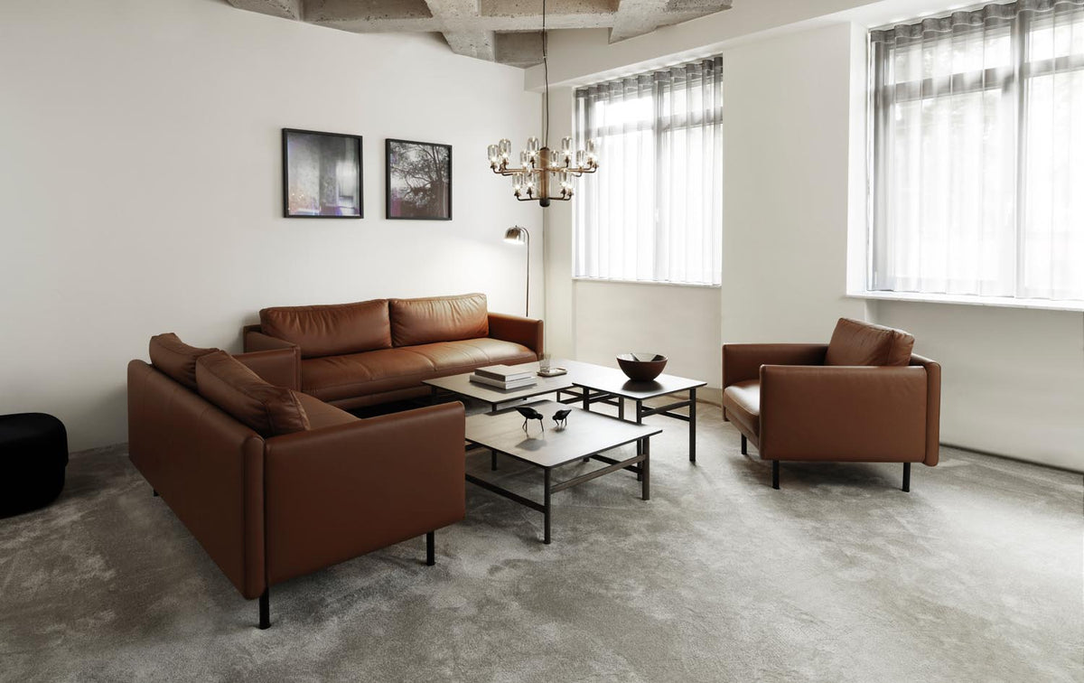 Rar Loungesessel in  präsentiert im Onlineshop von KAQTU Design AG. Sessel mit Armlehnen ist von Normann Copenhagen