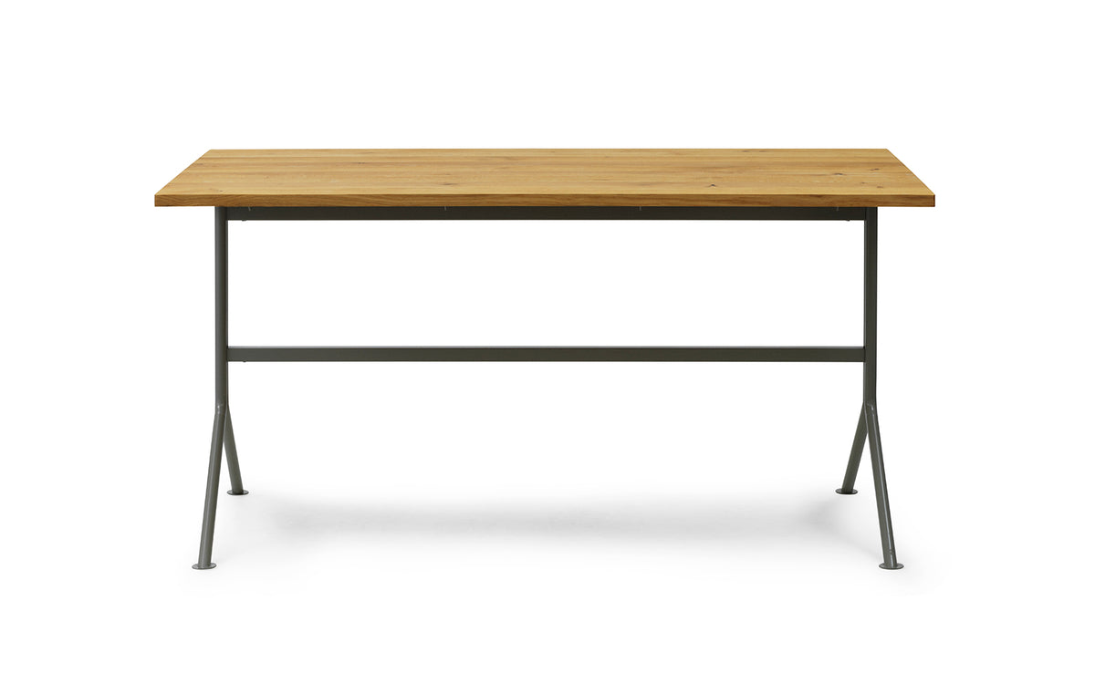 Kip Schreibtisch in Eiche präsentiert im Onlineshop von KAQTU Design AG. Schreibtisch ist von Normann Copenhagen