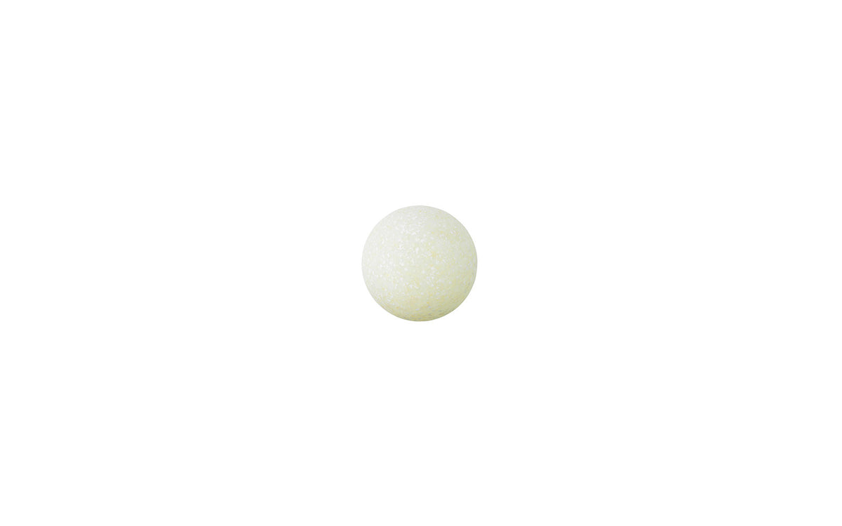 Pix Wandleuchte in Weiss präsentiert im Onlineshop von KAQTU Design AG. Wandleuchte ist von Normann Copenhagen