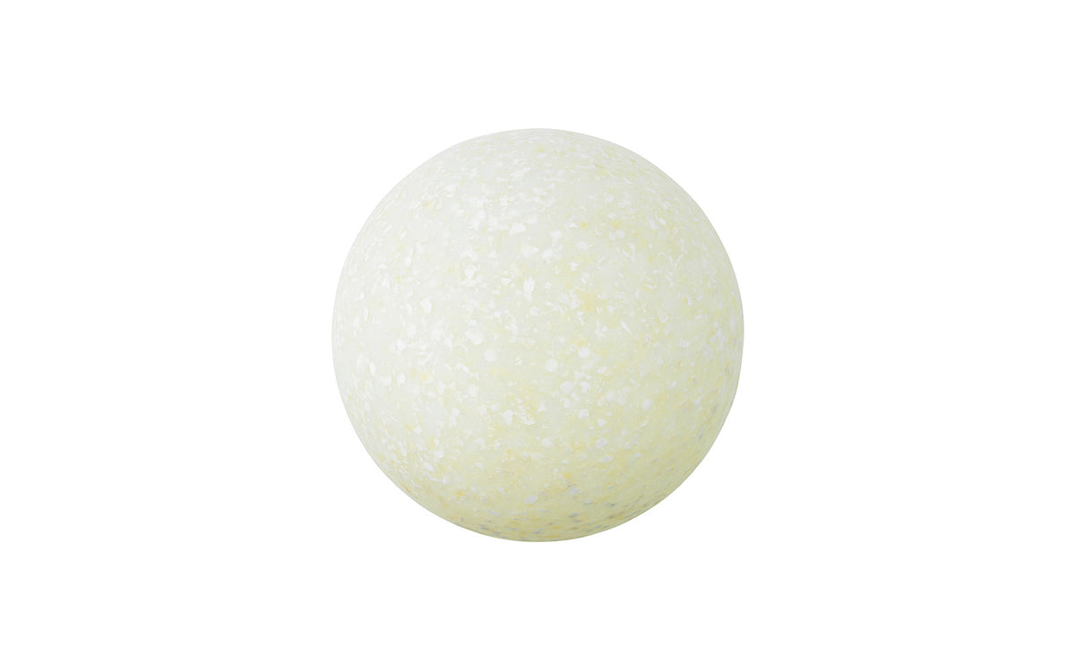 Pix Deckenleuchte in Weiss präsentiert im Onlineshop von KAQTU Design AG. Deckenleuchte ist von Normann Copenhagen