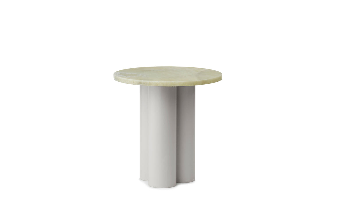 Dit Beistelltisch in  präsentiert im Onlineshop von KAQTU Design AG. Beistelltisch ist von Normann Copenhagen