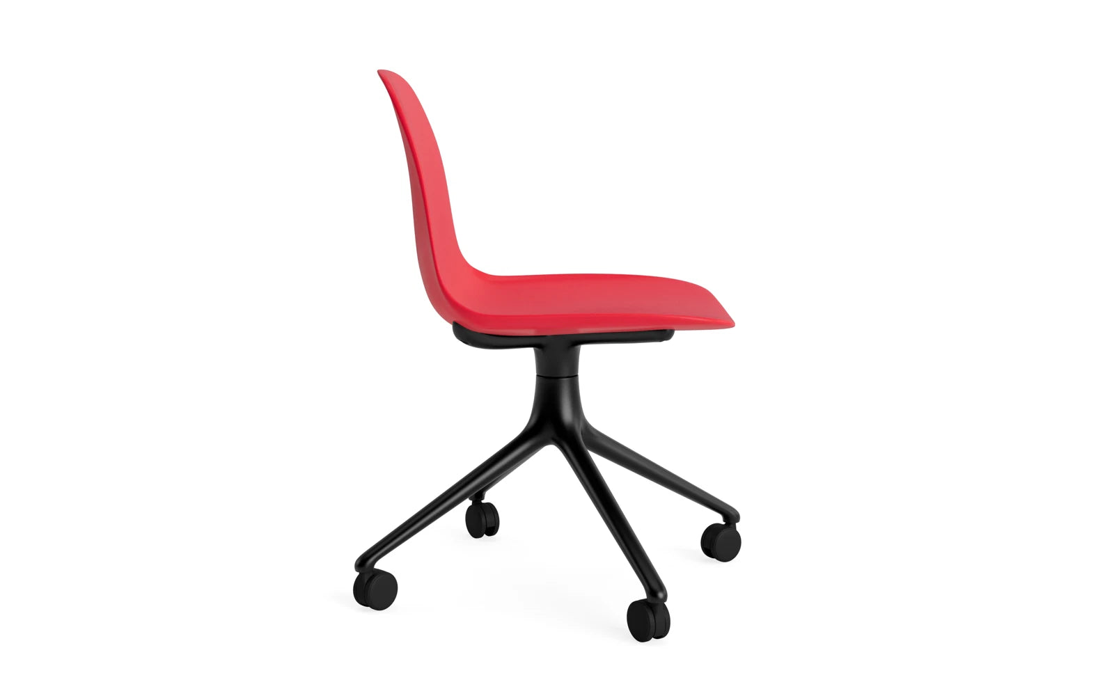 Form Drehstuhl 4W schwarzes Aluminium/Leuchtendes Rot in  präsentiert im Onlineshop von KAQTU Design AG. Drehstuhl ist von Normann Copenhagen