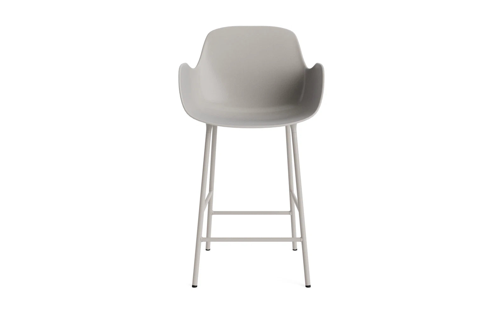 Erleben Sie den Form Barstuhl mit Armlehne 65 cm von Normann Copenhagen – ein elegantes Design aus langlebigem Stahl und warmem Grau, perfekt für stilvolle Küchen.