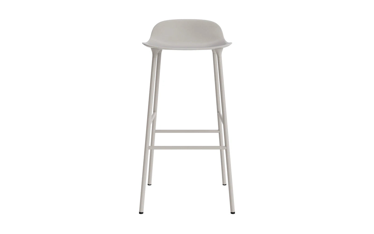 Form Barstuhl 75 cm Warmes Grau/Stahl in Warmes Grau präsentiert im Onlineshop von KAQTU Design AG. Barstuhl ist von Normann Copenhagen