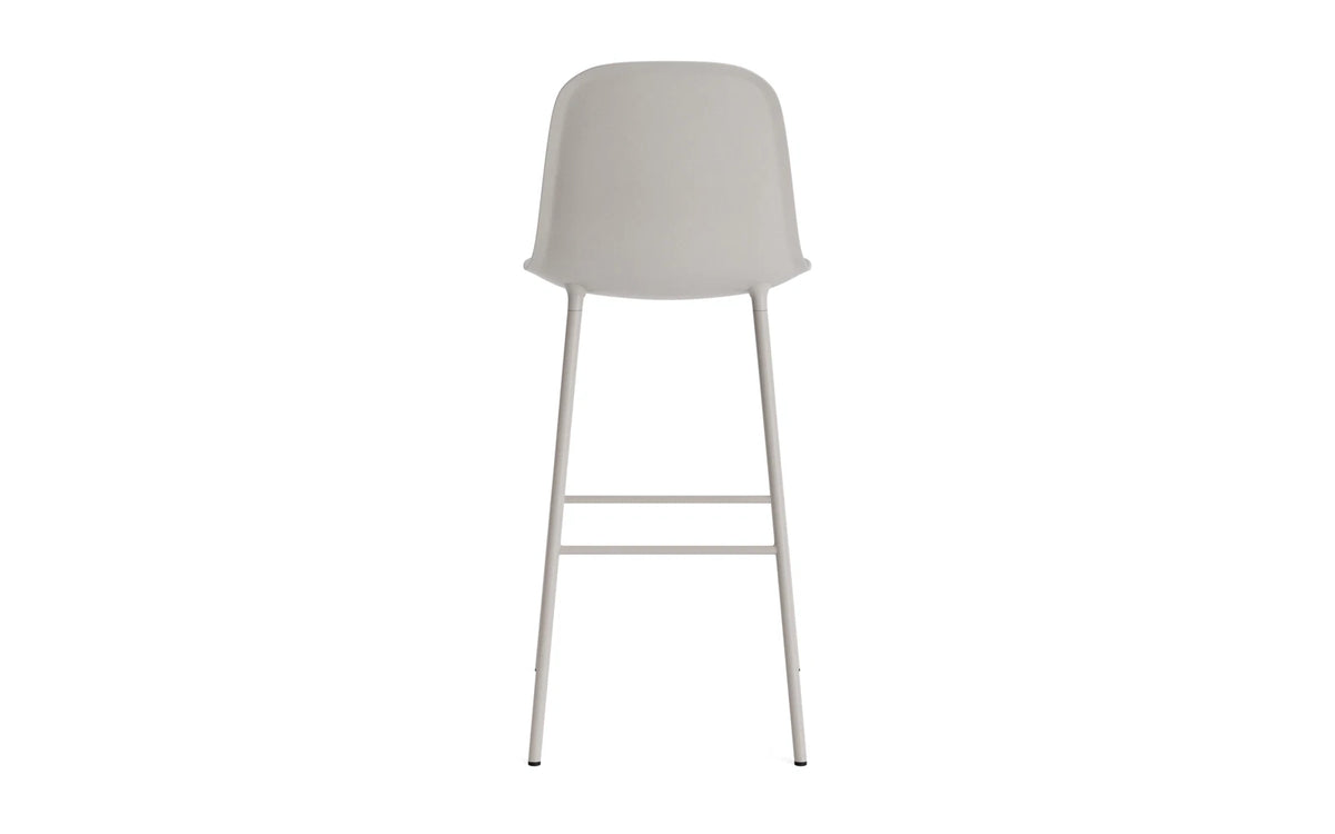 Form Barstuhl 75 cm Stahl Warmes grau in Warmes grau präsentiert im Onlineshop von KAQTU Design AG. Barstuhl ist von Normann Copenhagen