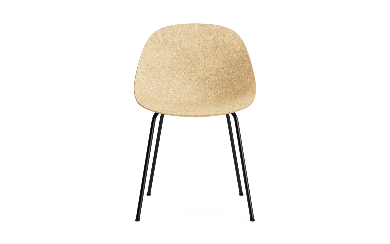 Erleben Sie den Mat Stuhl von Normann Copenhagen: Ein elegantes Möbelstück aus schwarzem Stahl und umweltfreundlichem Hanf, ideal für zeitgemäße Einrichtung.
