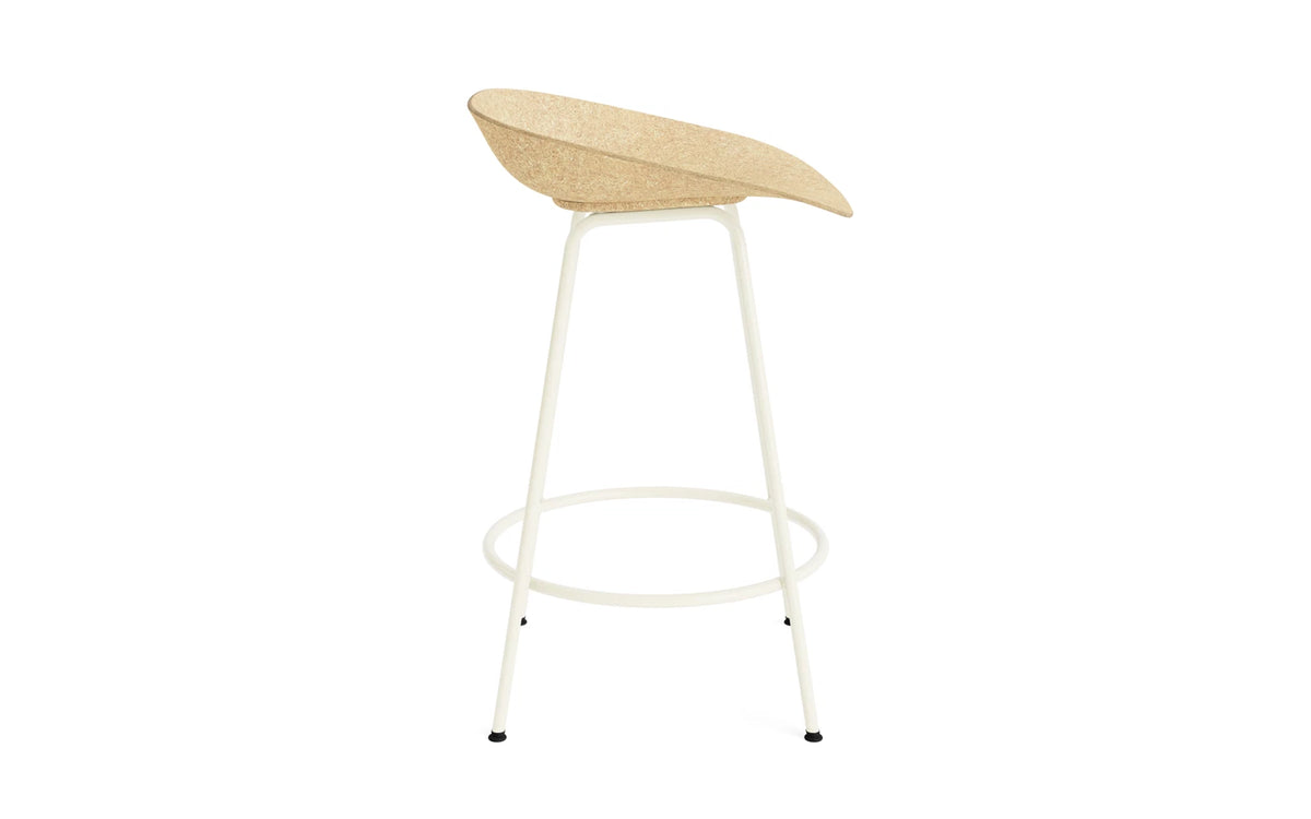 Mat Barstuhl 65 cm Creme stahl Hanf in Hanf präsentiert im Onlineshop von KAQTU Design AG. Barstuhl ist von Normann Copenhagen