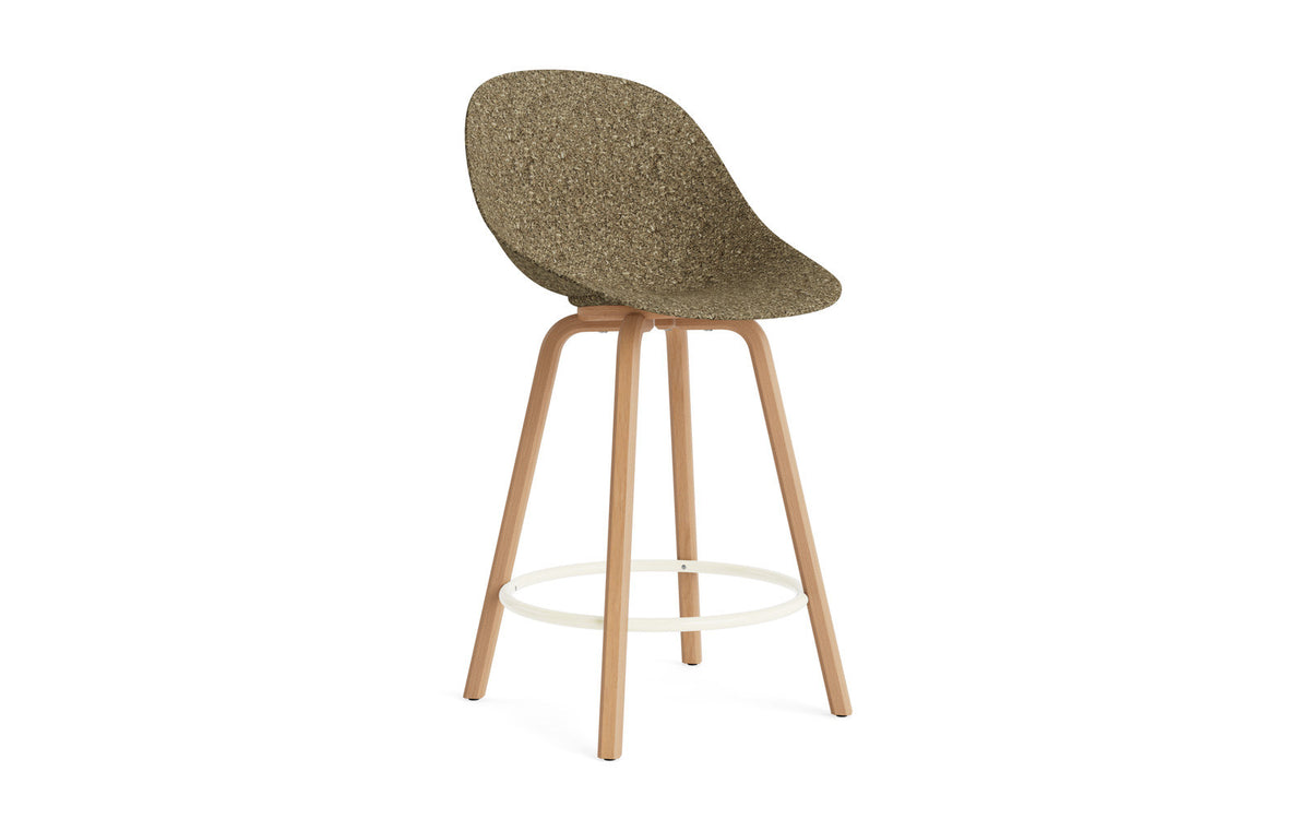 Mat Barstuhl 65 cm Buchenholz/creme in Seegras präsentiert im Onlineshop von KAQTU Design AG. Barstuhl ist von Normann Copenhagen
