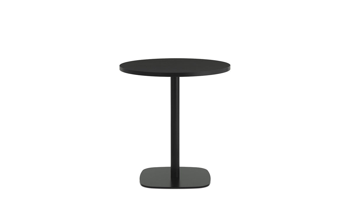 Form Café Table H74,5 Ø70 cm Eiche