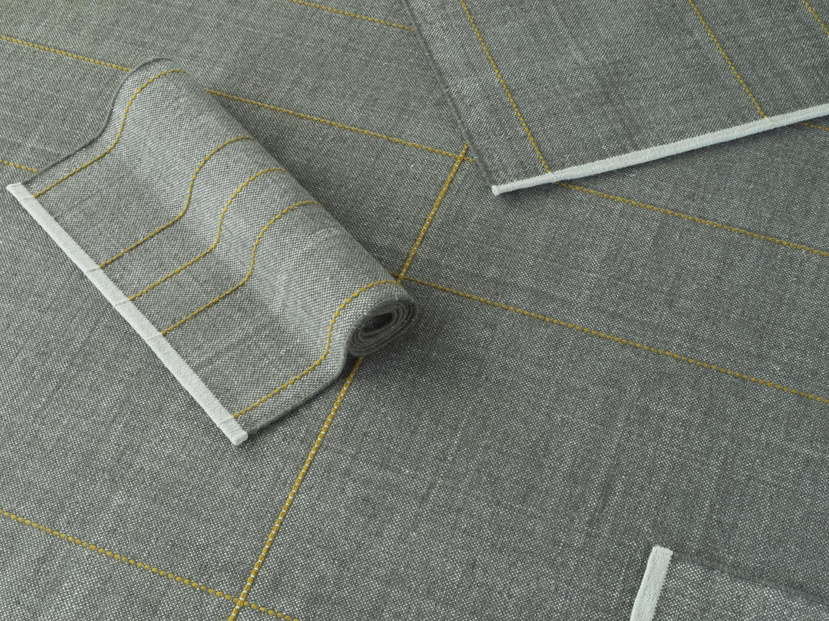 Seam Teppich 80x250 cm in Blue Tones präsentiert im Onlineshop von KAQTU Design AG. Teppich ist von Normann Copenhagen