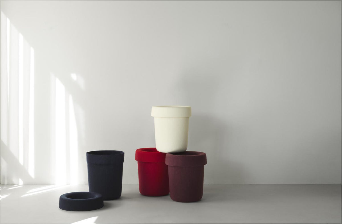 Hide Office Papierkorb in Cream präsentiert im Onlineshop von KAQTU Design AG. Papierkorb ist von Normann Copenhagen