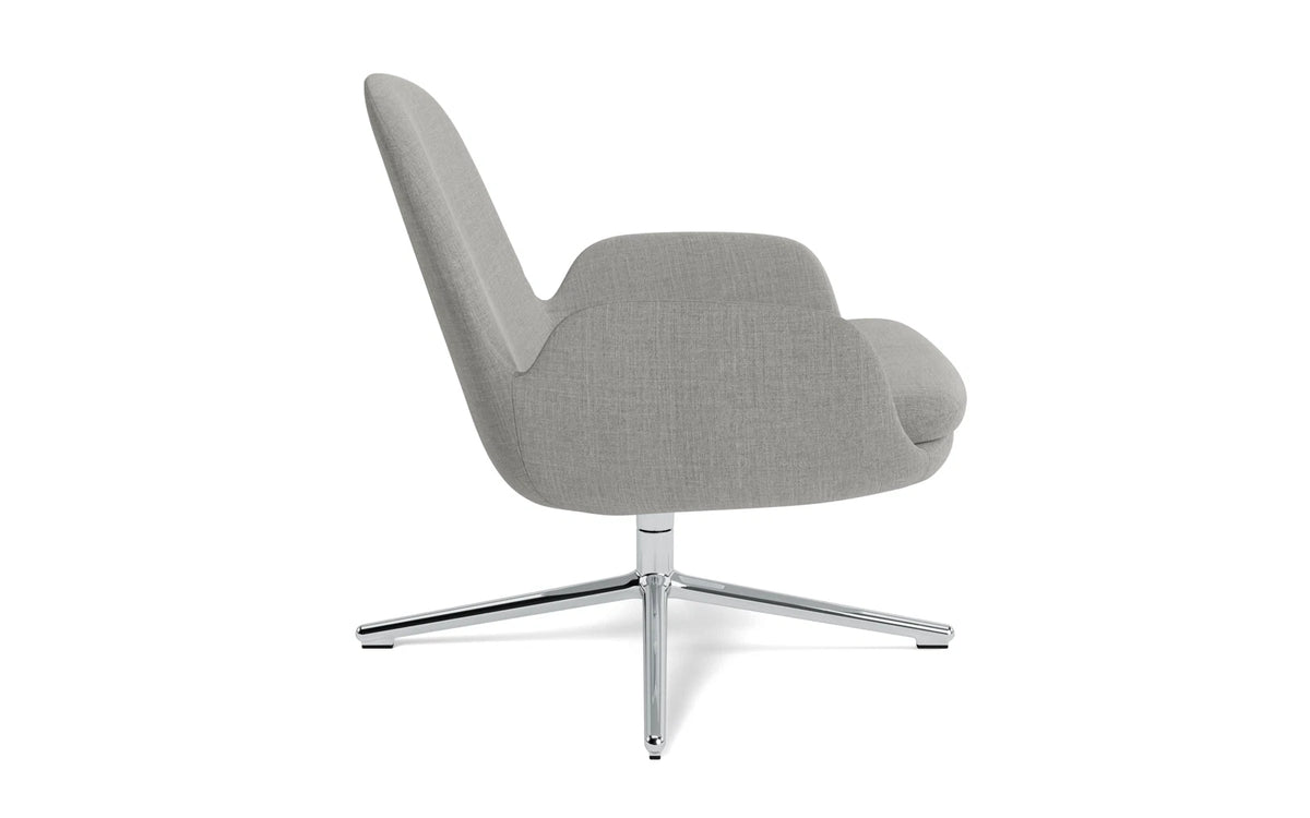 Era Lounge-Sessel niedrig mit Drehgestell Aluminium Remix in Remix 133 präsentiert im Onlineshop von KAQTU Design AG. Drehsessel ist von Normann Copenhagen