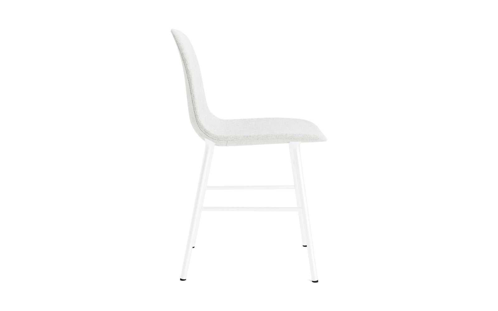 Form Stuhl gepolstert Weiss Stahl Hallingdal in Hallingdal 110 präsentiert im Onlineshop von KAQTU Design AG. Stuhl ist von Normann Copenhagen