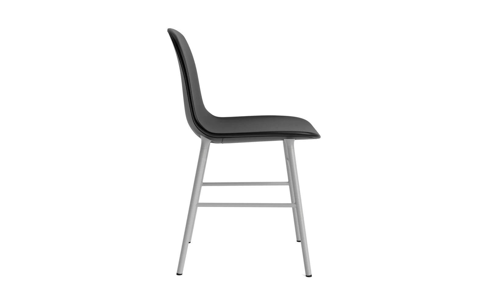 Form Stuhl gepolstert Grau Stahl Ultra in Ultra 41599 präsentiert im Onlineshop von KAQTU Design AG. Stuhl ist von Normann Copenhagen