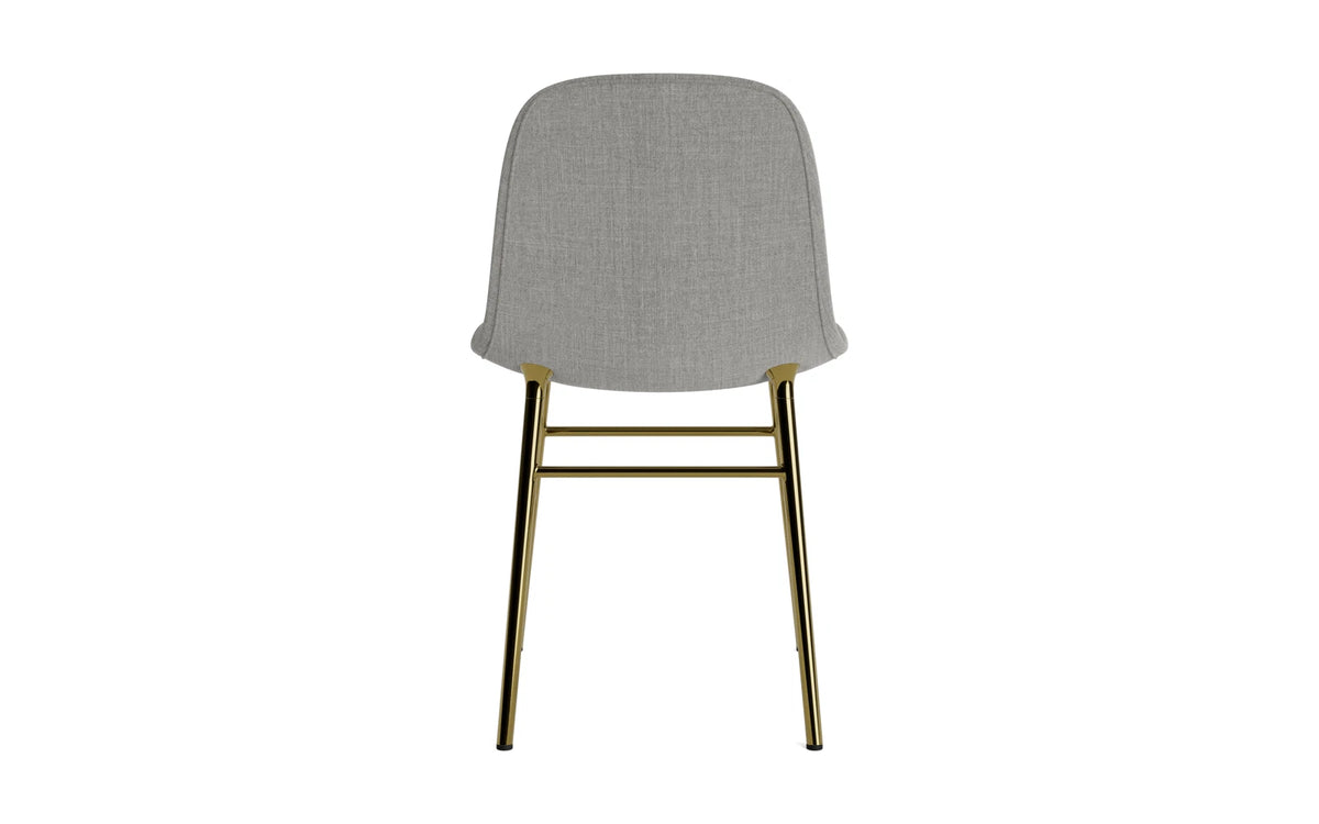 Form Stuhl gepolstert Messing Remix in Remix 133 präsentiert im Onlineshop von KAQTU Design AG. Stuhl ist von Normann Copenhagen