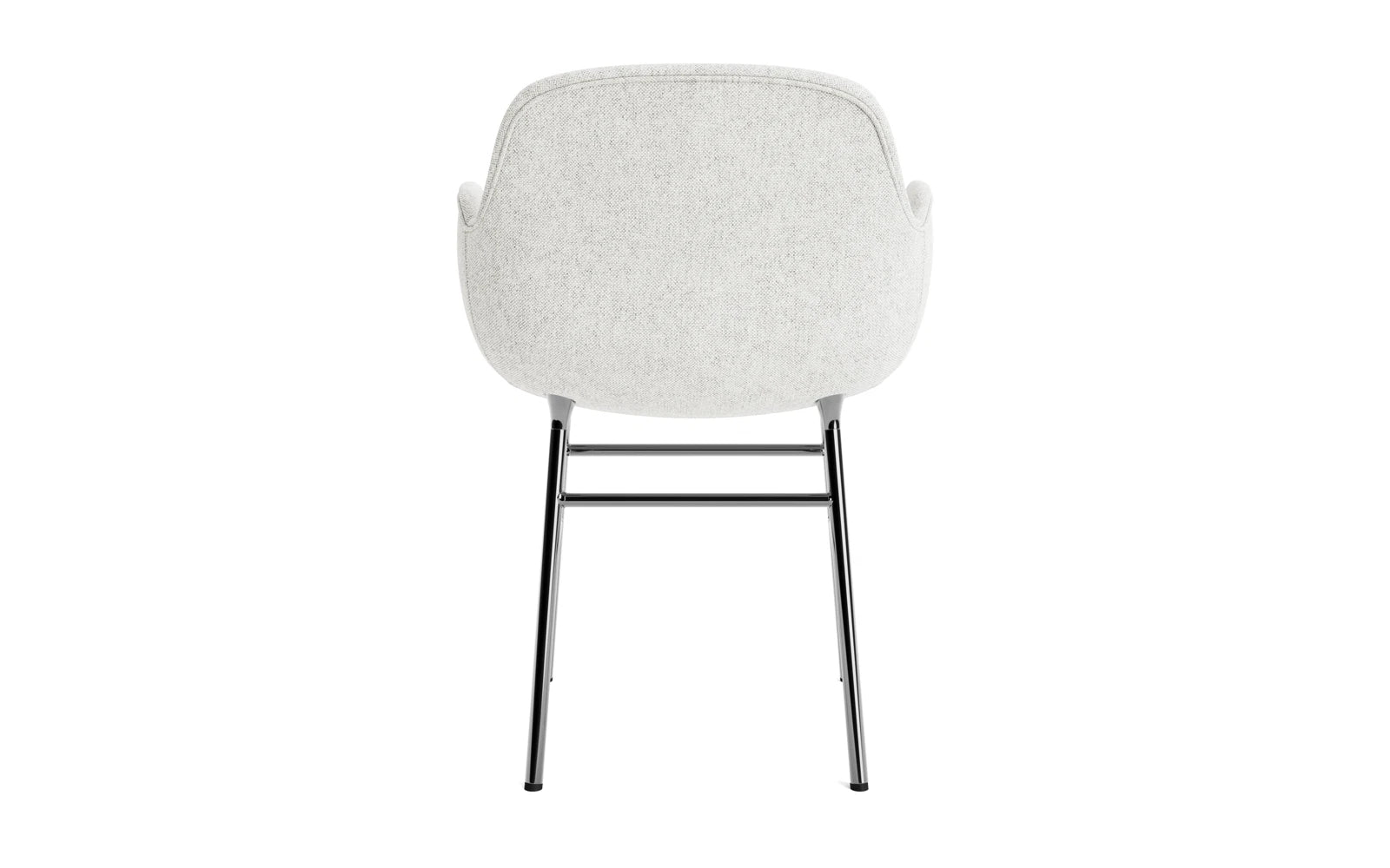 Form Lehnstuhl gepolstert Chrome Hallingdal in Hallingdal 110 präsentiert im Onlineshop von KAQTU Design AG. Stuhl mit Armlehne ist von Normann Copenhagen