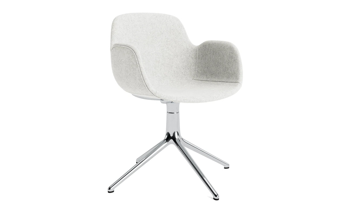 Form Drehstuhl 4L Aluminium Vollpolster Hallingdal in Hallingdal 110 präsentiert im Onlineshop von KAQTU Design AG. Bürostuhl ist von Normann Copenhagen