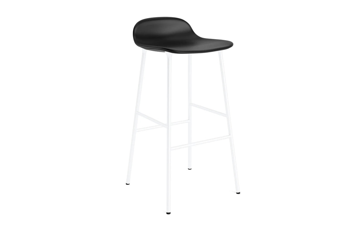 Form Barstuhl 75 cm gepolstert Stahl Weiss Ultra in Ultra 41599 präsentiert im Onlineshop von KAQTU Design AG. Barstuhl ist von Normann Copenhagen