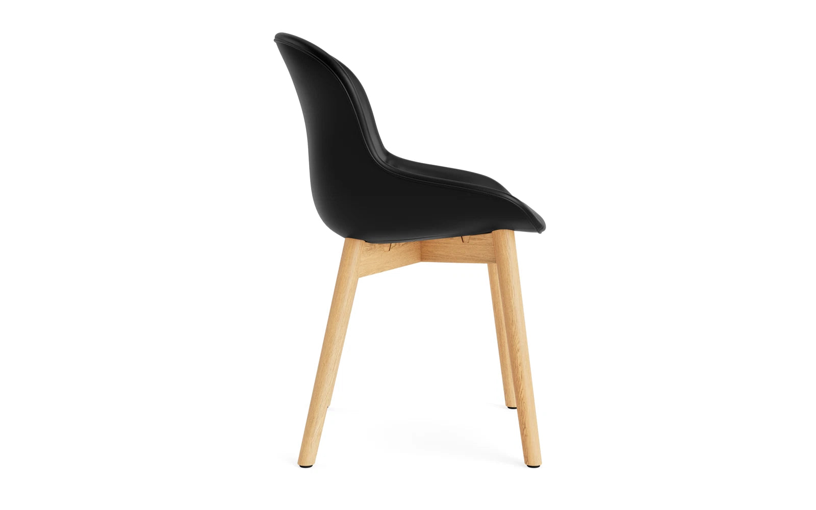 Hyg Comfort Stuhl Vollpolster Eiche Ultra in Ultra 41599 präsentiert im Onlineshop von KAQTU Design AG. Stuhl ist von Normann Copenhagen