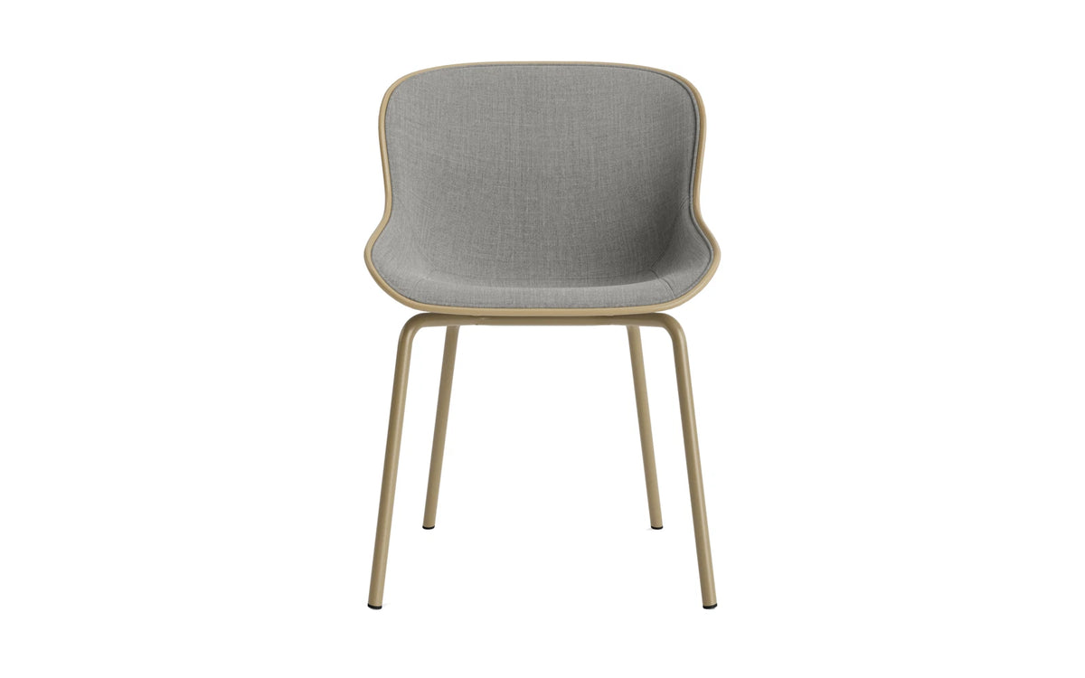 Hyg Stuhl Frontpolster Sand/Remix in Remix 133 präsentiert im Onlineshop von KAQTU Design AG. Schalenstuhl ist von Normann Copenhagen