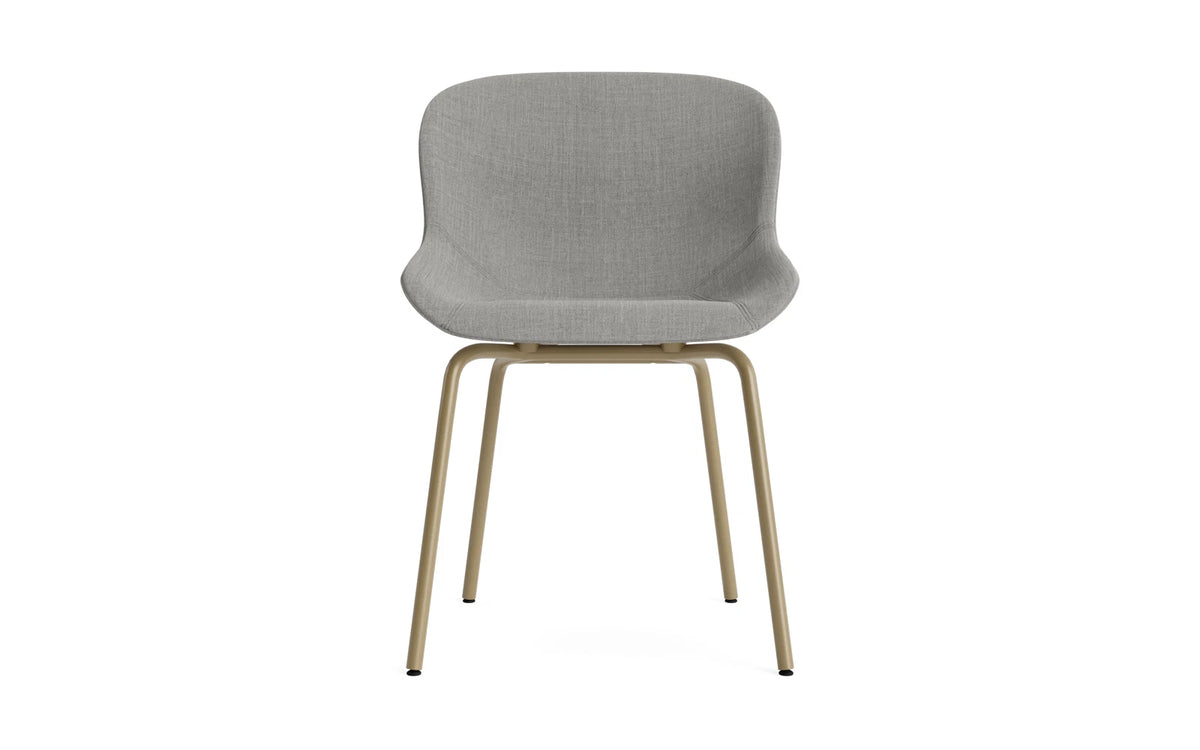 Hyg Stuhl Vollpolster Sand/Remix in Remix 133 präsentiert im Onlineshop von KAQTU Design AG. Schalenstuhl ist von Normann Copenhagen