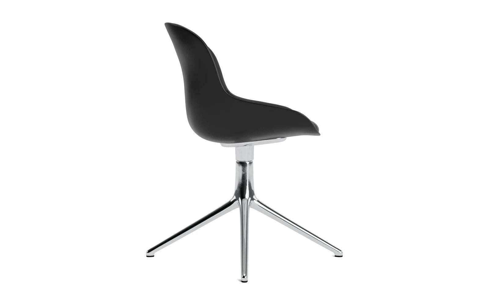 Erleben Sie den Hyg Drehstuhl 4B gepolstert Alu Schwartz / Ultra von Normann Copenhagen – ein stilvoller Drehstuhl, der modernes Design und höchsten Sitzkomfort vereint.