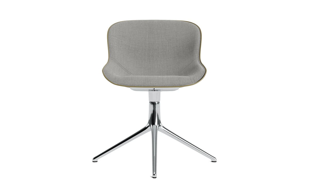Hyg Drehstuhl gepolstert Olive/Remix in Remix 133 präsentiert im Onlineshop von KAQTU Design AG. Dreh-Schalenstuhl ist von Normann Copenhagen