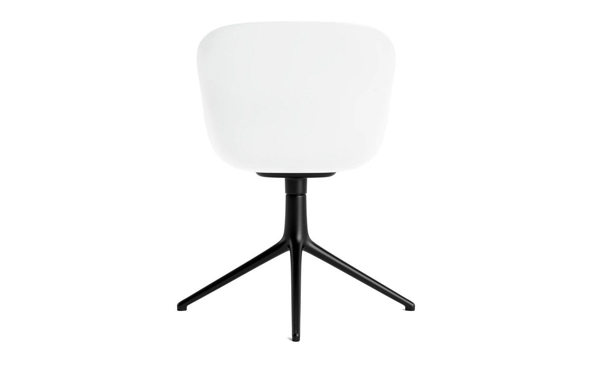 Hyg Drehstuhl 4B gepolstert Schwartz Alu Weiss/Ultra in Ultra 41599 präsentiert im Onlineshop von KAQTU Design AG. Drehstuhl ist von Normann Copenhagen