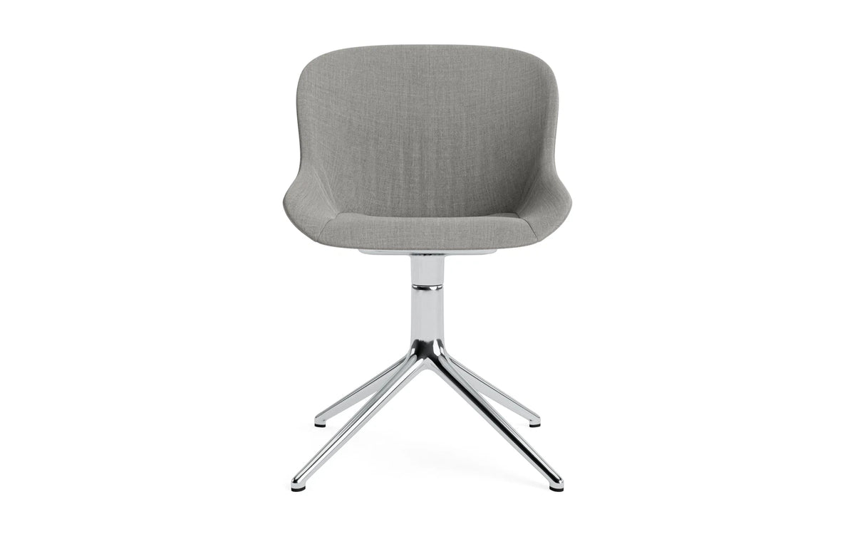 Hyg Comfort Drehstuhl 4B gepolstert Alu Remix in Remix 133 präsentiert im Onlineshop von KAQTU Design AG. Drehstuhl ist von Normann Copenhagen