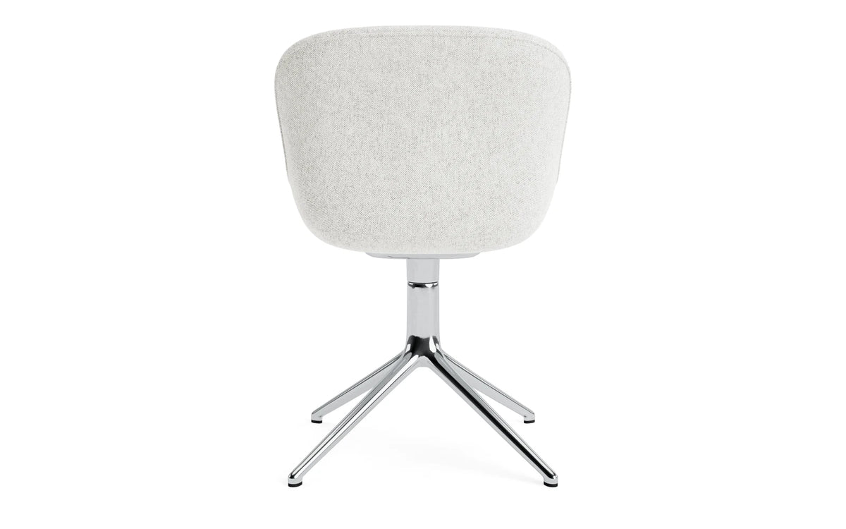 Hyg Comfort Drehstuhl 4B gepolstert Alu Hallingdal in Hallingdal 110 präsentiert im Onlineshop von KAQTU Design AG. Drehstuhl ist von Normann Copenhagen