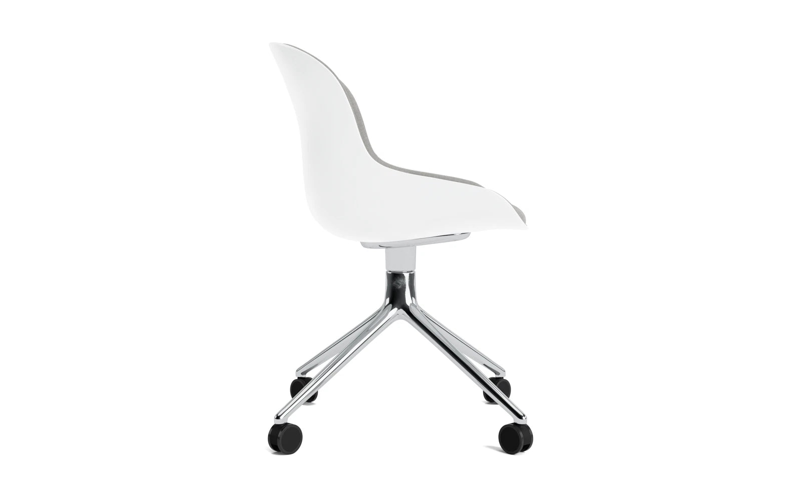 Hyg Drehstuhl 4W Aluminium Weiss/Remix in Remix 133 präsentiert im Onlineshop von KAQTU Design AG. Drehstuhl ist von Normann Copenhagen