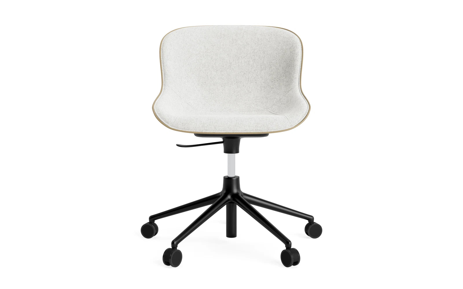 Hyg Drehsessel mit 5 Rollen Gas Lift Frontpolster Schwartz Alu Sand/Hallingdal in Hallingdal 110 präsentiert im Onlineshop von KAQTU Design AG. Sessel ist von Normann Copenhagen