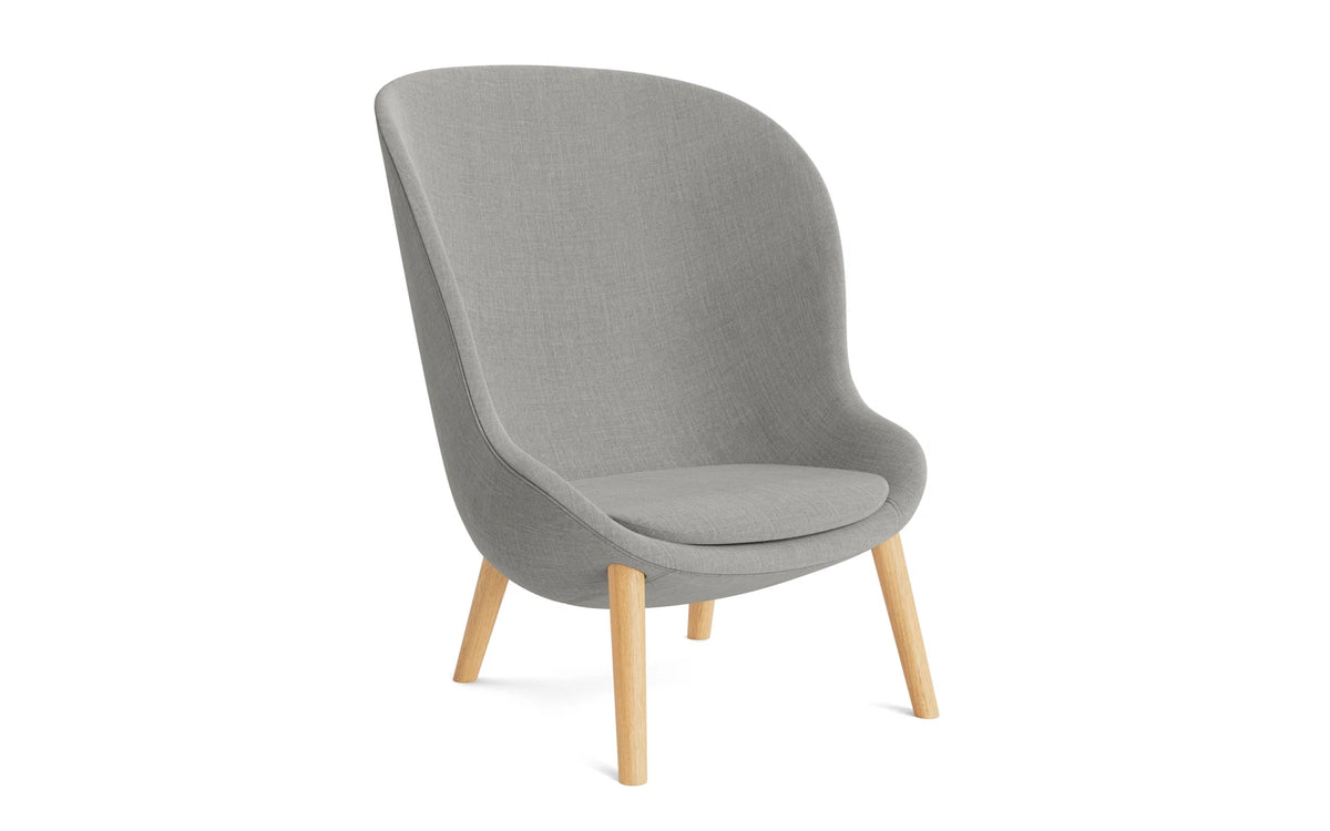 Hyg Lounge-Sessel Hoch Eiche Remix in Remix 133 präsentiert im Onlineshop von KAQTU Design AG. Sessel ist von Normann Copenhagen