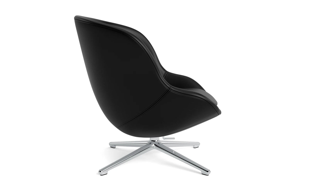 Hyg Lounge-Sessel Niedrig mit Drehgestell Aluminium Tilt Ultra in Ultra 41599 präsentiert im Onlineshop von KAQTU Design AG. Drehsessel ist von Normann Copenhagen