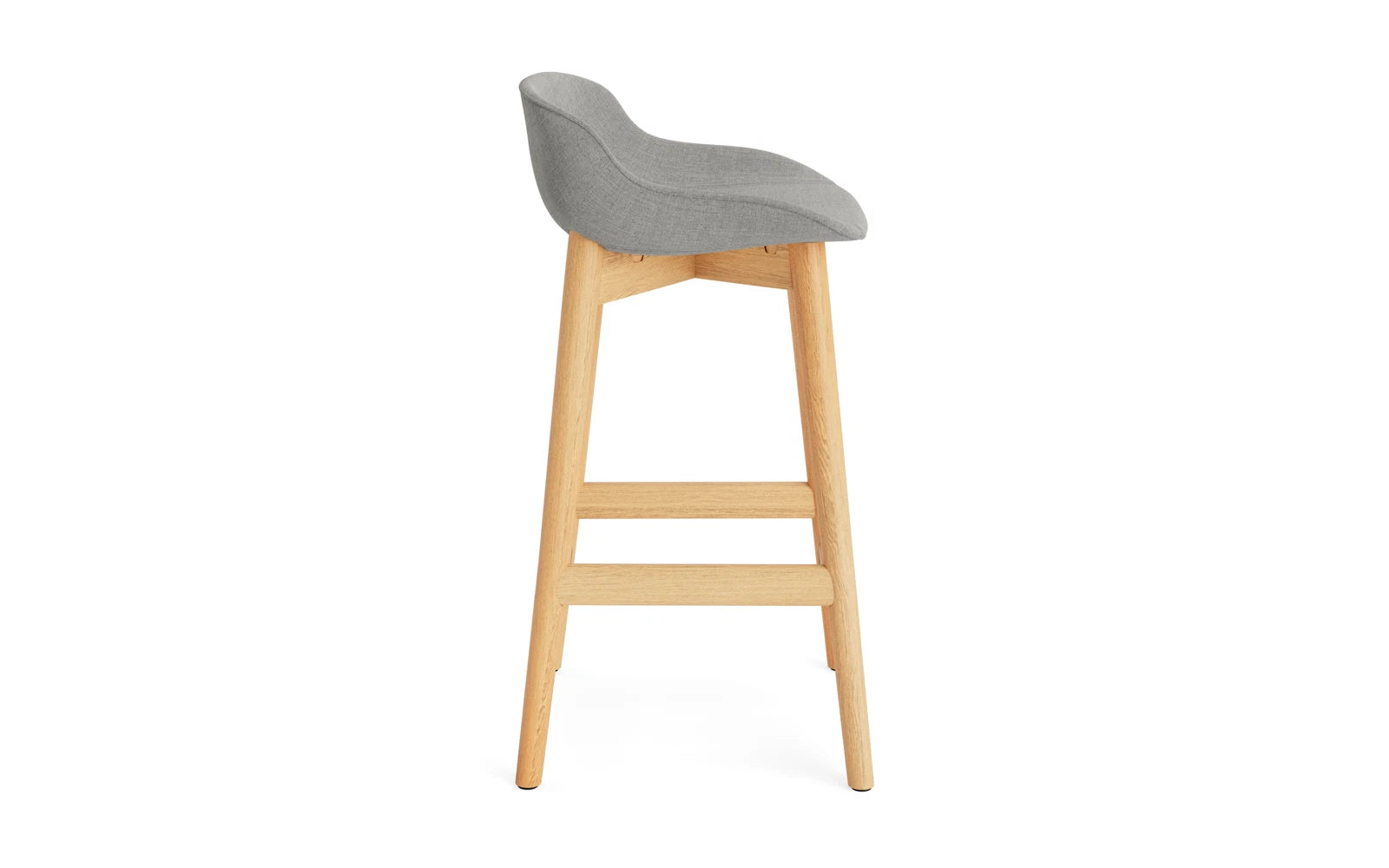 Hyg Barhocker 65 cm vollpolster eiche Remix in Remix 133 präsentiert im Onlineshop von KAQTU Design AG. Barstuhl ist von Normann Copenhagen