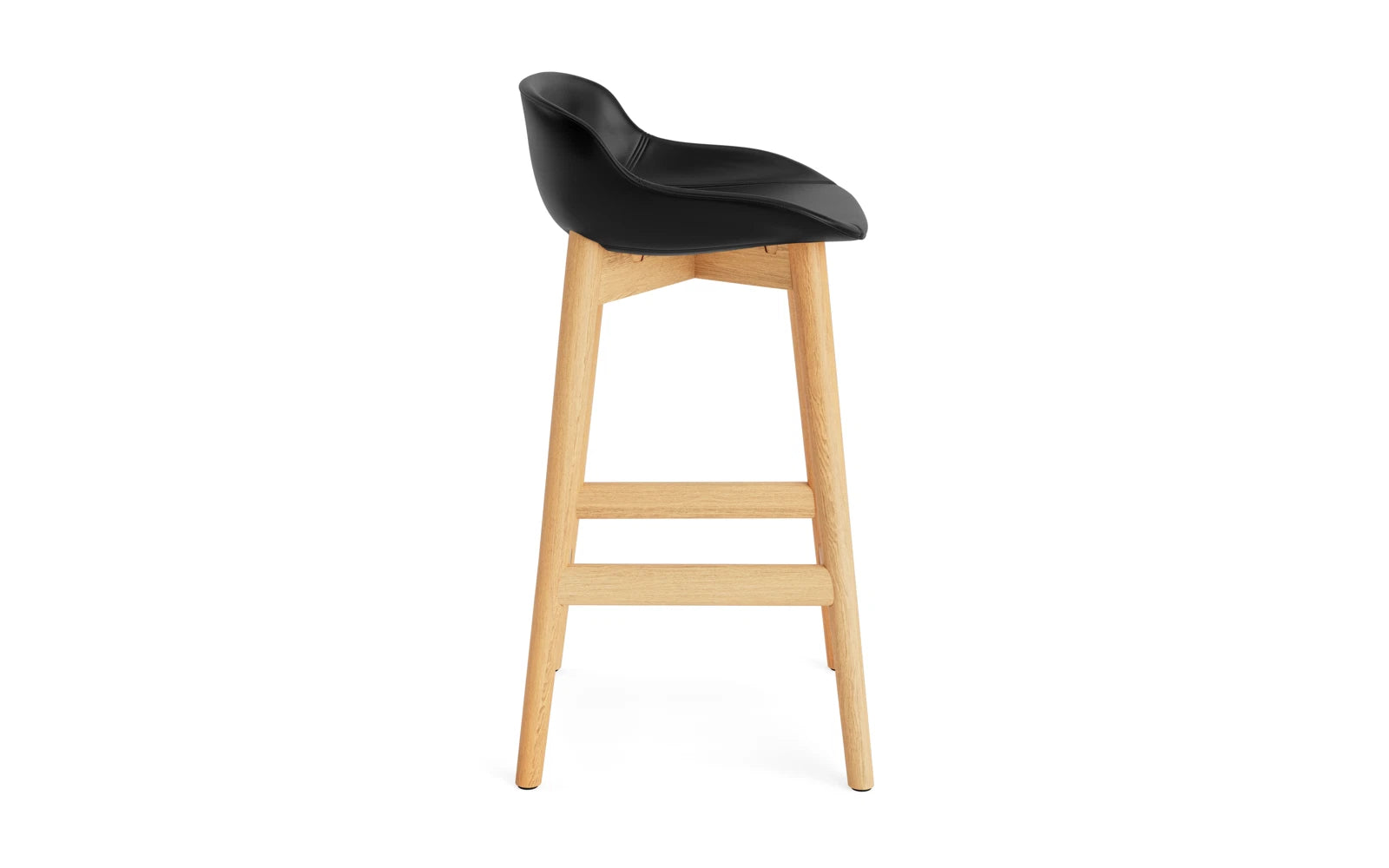 Hyg Barhocker 65 cm vollpolster eiche Ultra leder in Ultra 41599 präsentiert im Onlineshop von KAQTU Design AG. Barstuhl ist von Normann Copenhagen