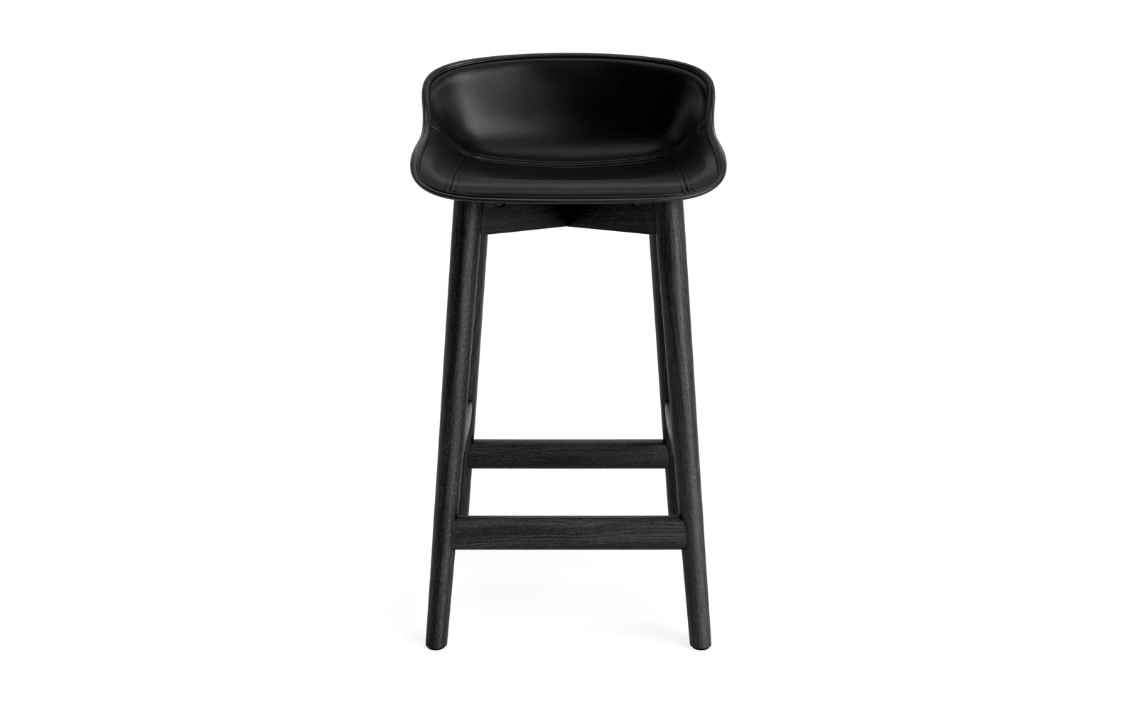 Hyg Barhocker 65 cm Polster Schwarze Eiche Schwarz/Ultra Leder in Ultra 41599 präsentiert im Onlineshop von KAQTU Design AG. Barstuhl ist von Normann Copenhagen