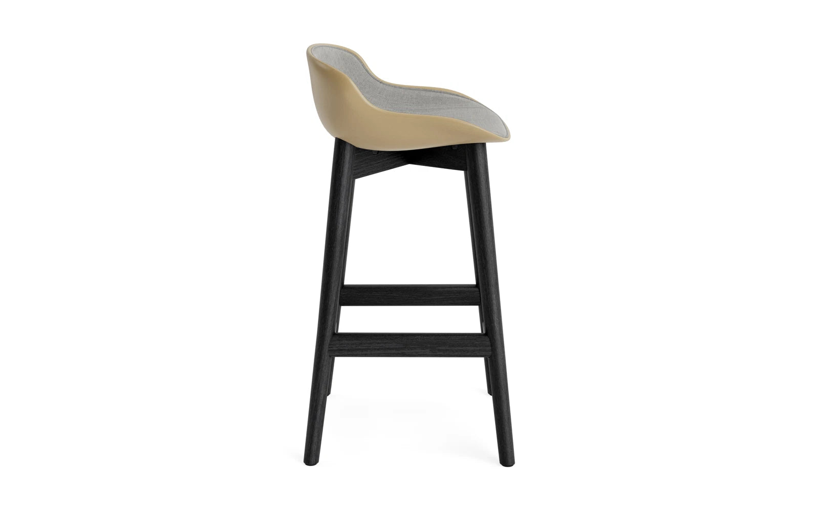 Hyg Barhocker 65 cm Polster Schwarze Eiche Sand/Remix in Remix 133 präsentiert im Onlineshop von KAQTU Design AG. Barstuhl ist von Normann Copenhagen