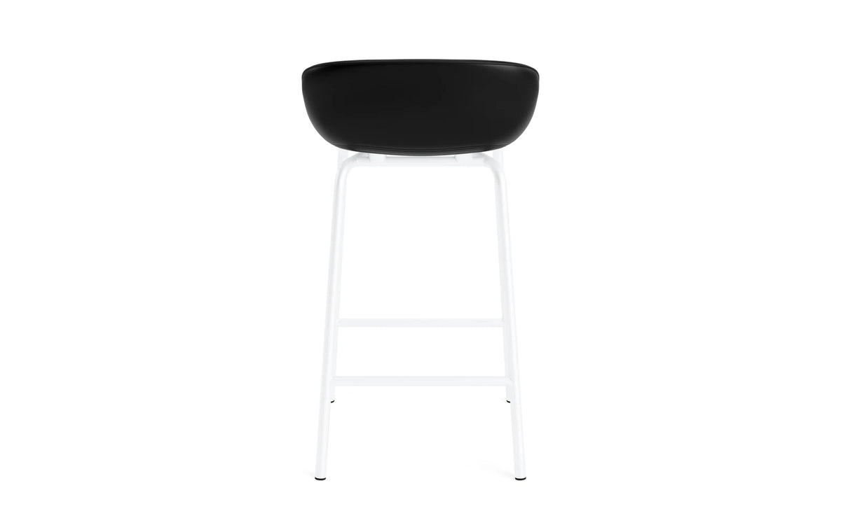 Hyg Barhocker 65 cm Vollpolster Stahl Weiss/Ultra in Ultra 41599 präsentiert im Onlineshop von KAQTU Design AG. Barstuhl ist von Normann Copenhagen