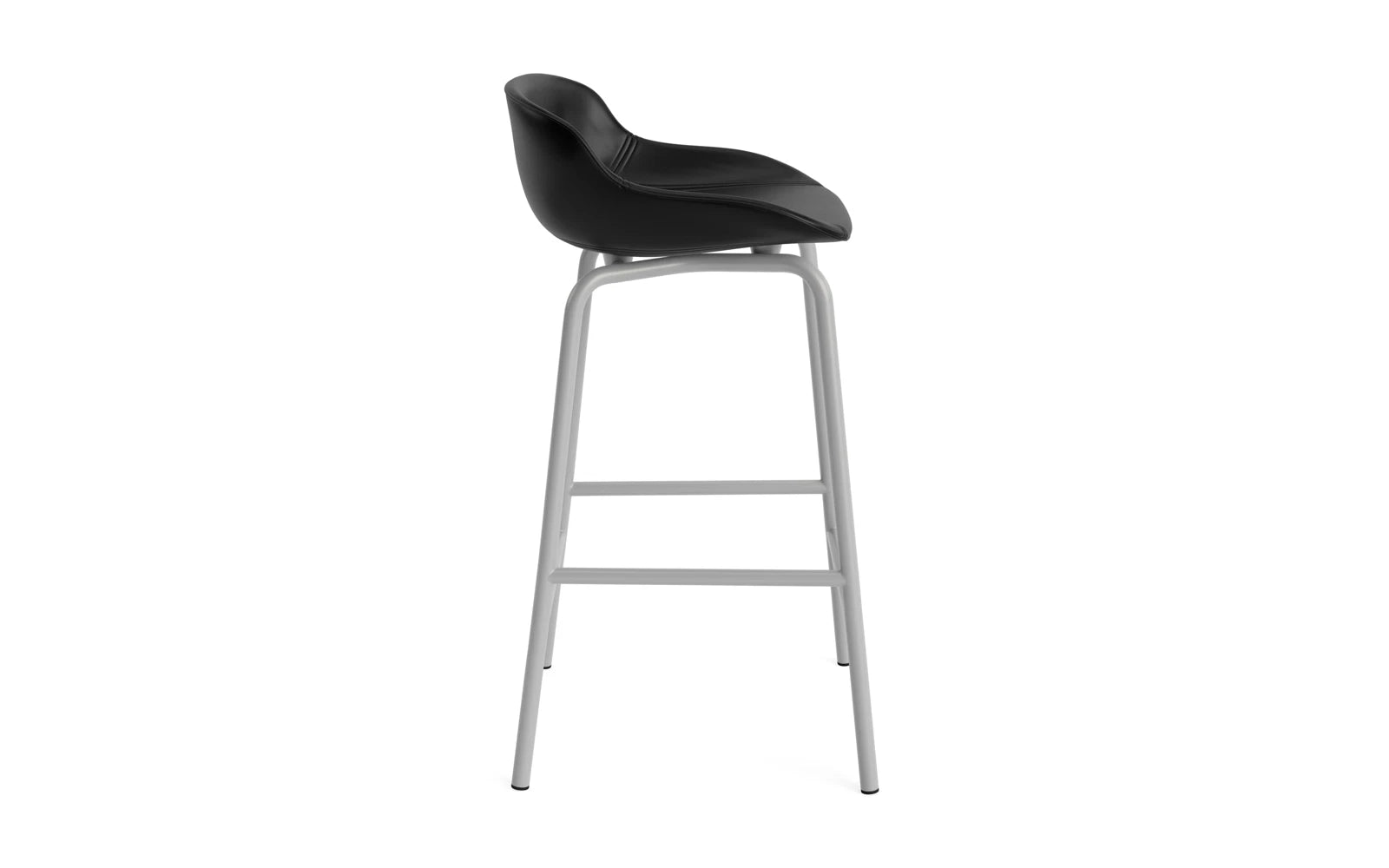 Hyg Barhocker 65 cm Vollpolster Stahl Grau/Ultra in Ultra 41599 präsentiert im Onlineshop von KAQTU Design AG. Barstuhl ist von Normann Copenhagen