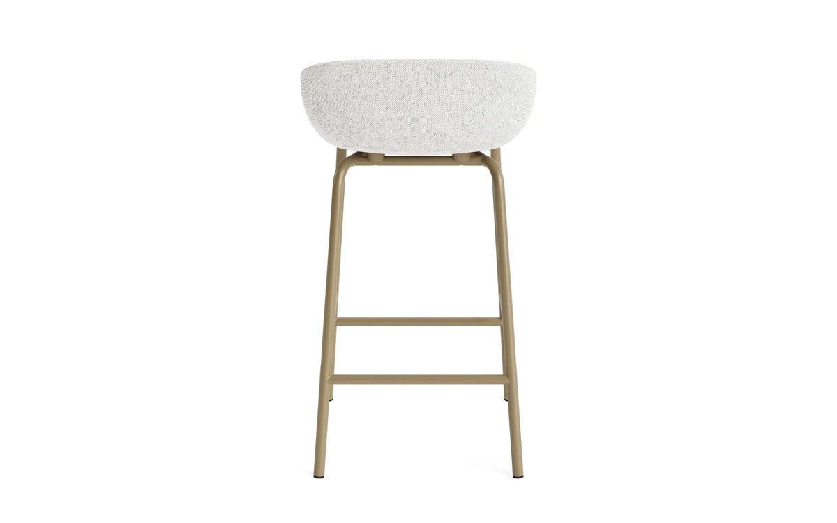 Hyg Barhocker 65 cm Vollpolster Stahl Sand/Hallingdal in Hallingdal 110 präsentiert im Onlineshop von KAQTU Design AG. Barstuhl ist von Normann Copenhagen